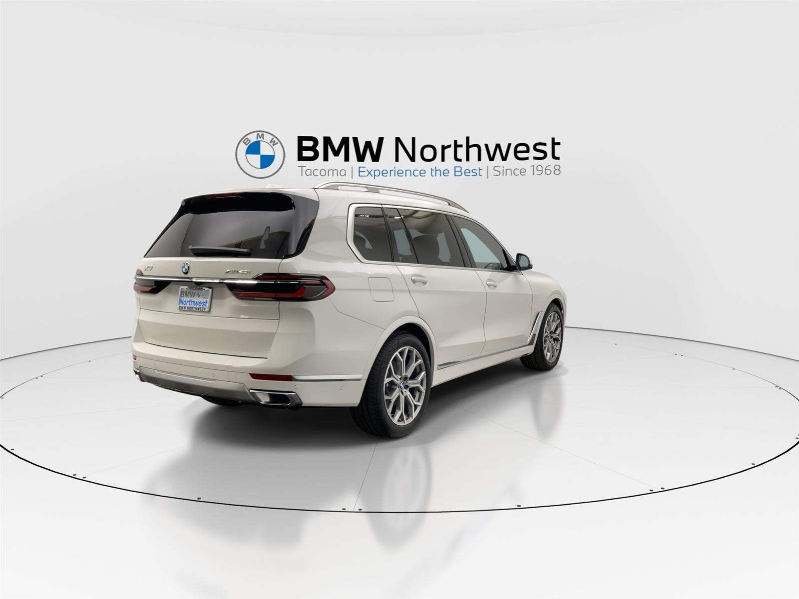 Vehicle image 11 of 31