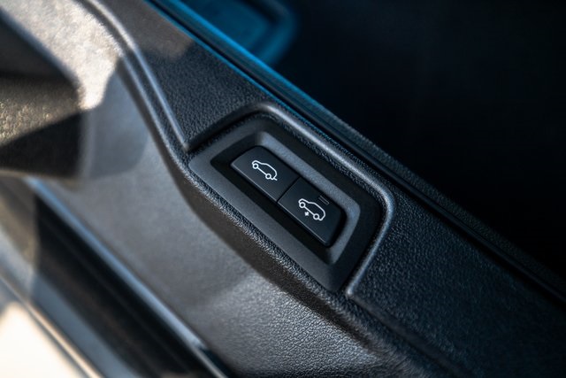 Vehicle image 45 of 46