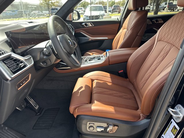 Vehicle image 14 of 37