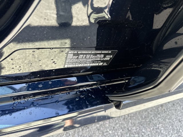 Vehicle image 36 of 37