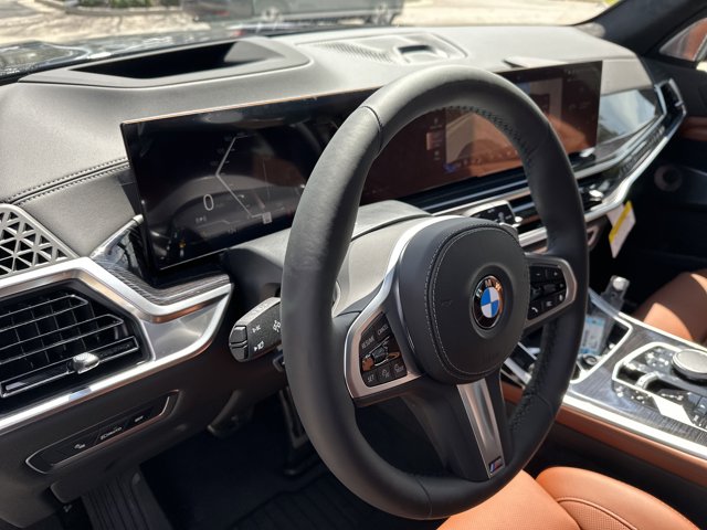 Vehicle image 16 of 37