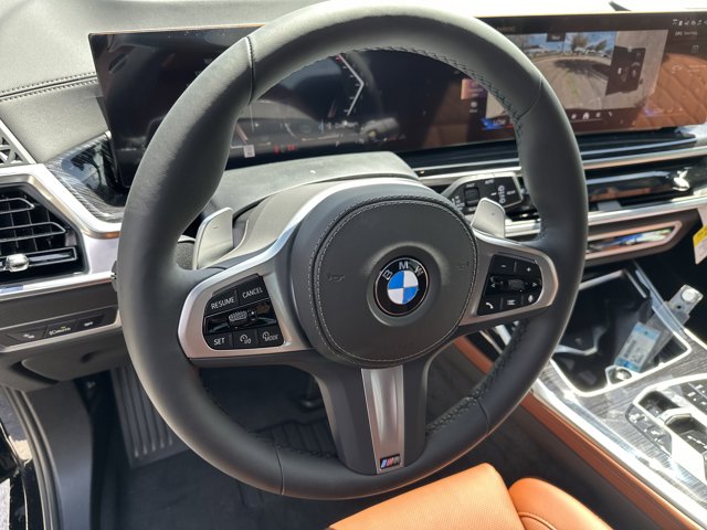 Vehicle image 18 of 37