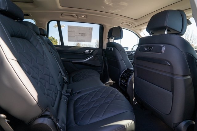 Vehicle image 12 of 36