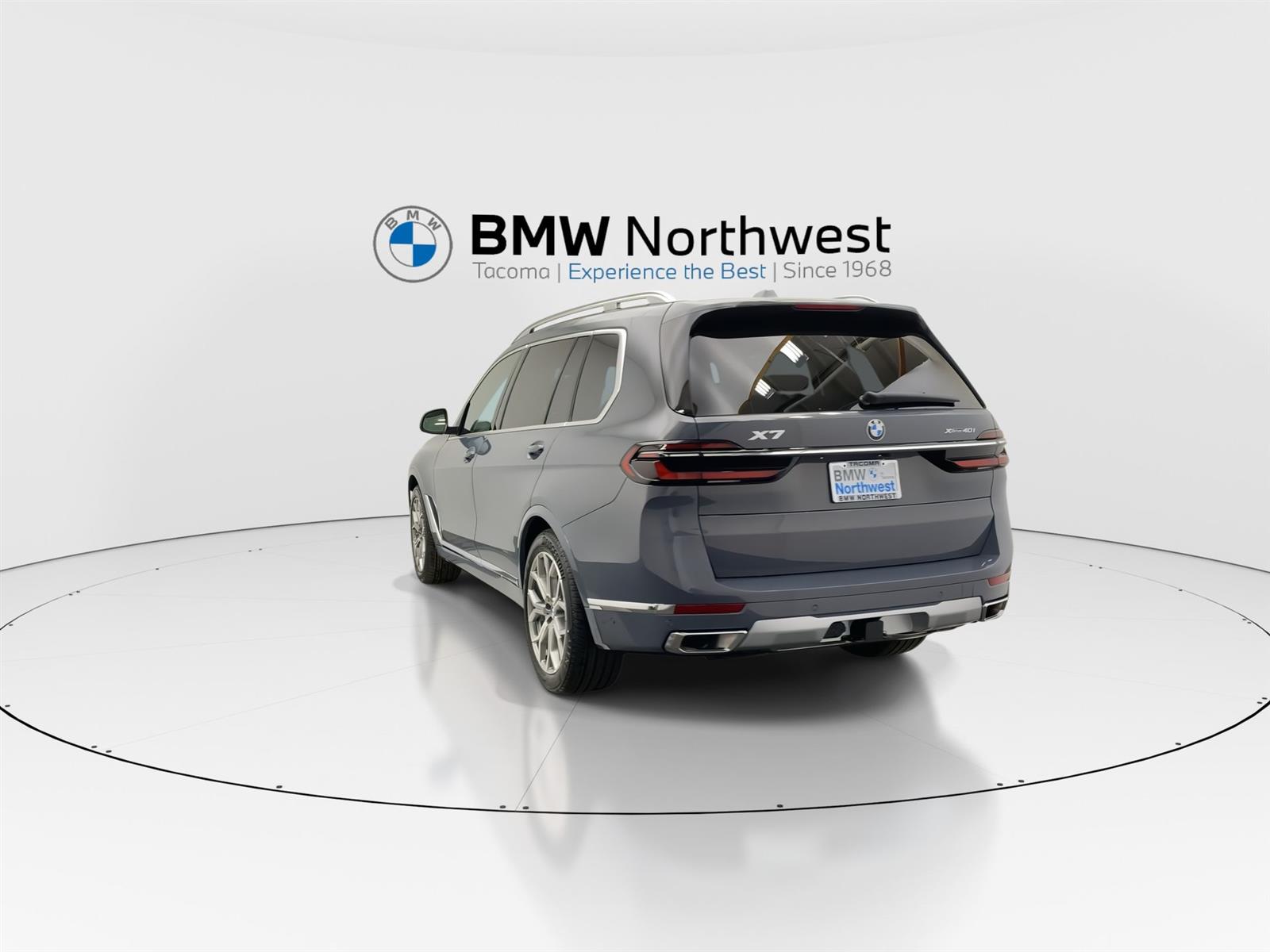 Vehicle image 13 of 31