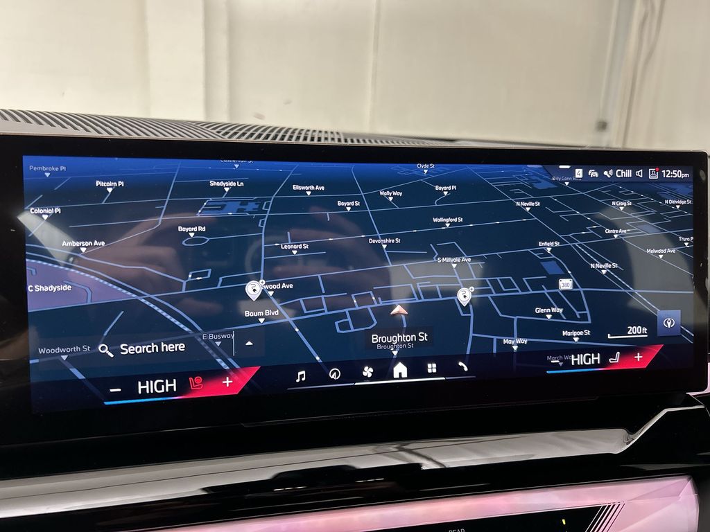 Vehicle image 19 of 29