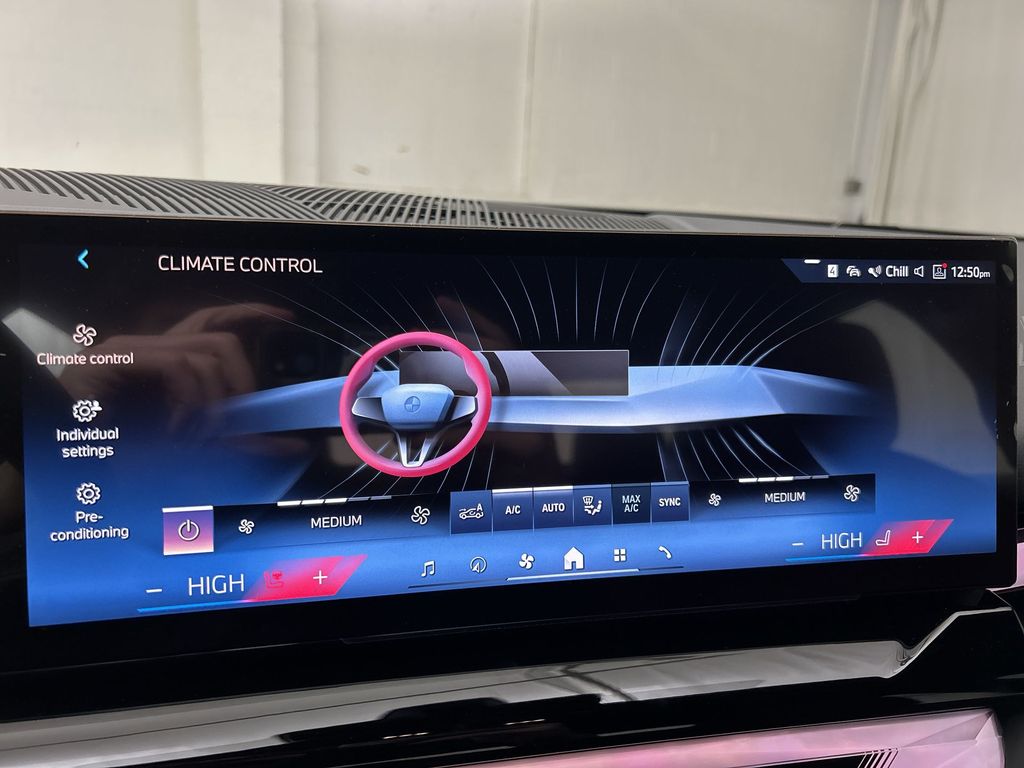 Vehicle image 20 of 29