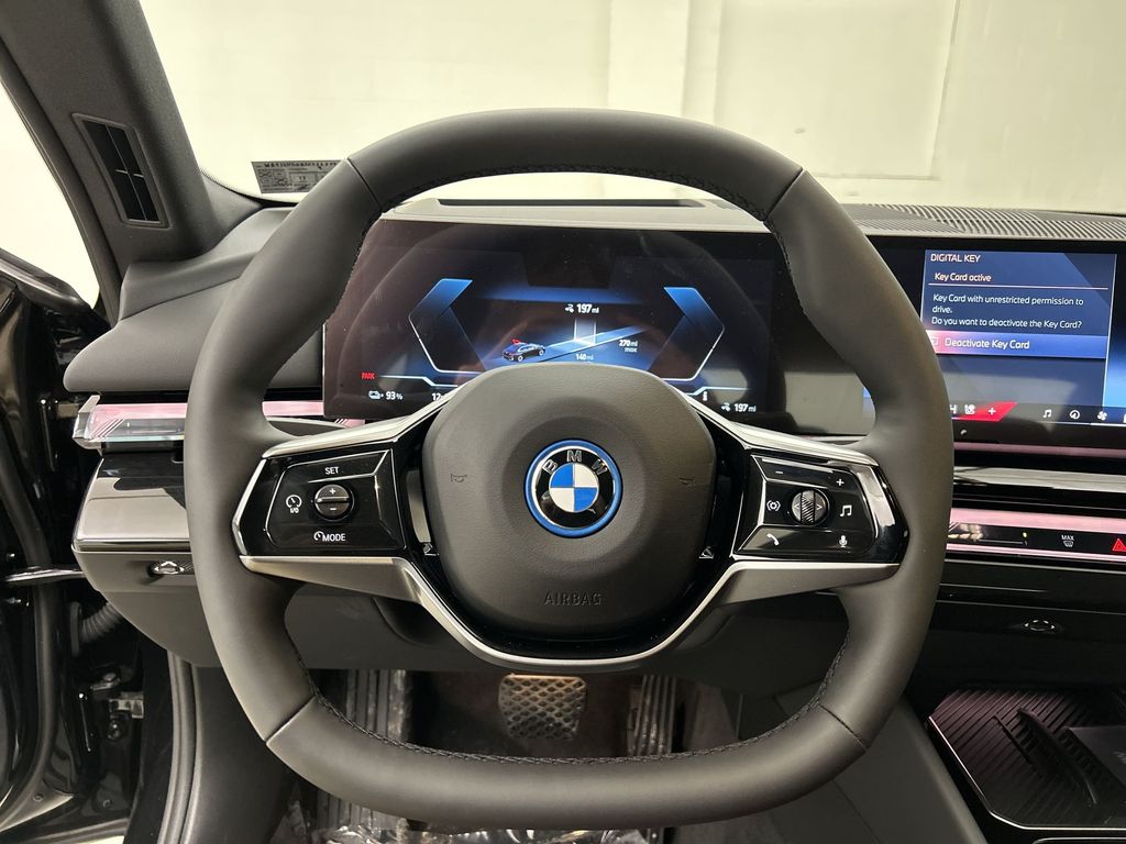 Vehicle image 15 of 29