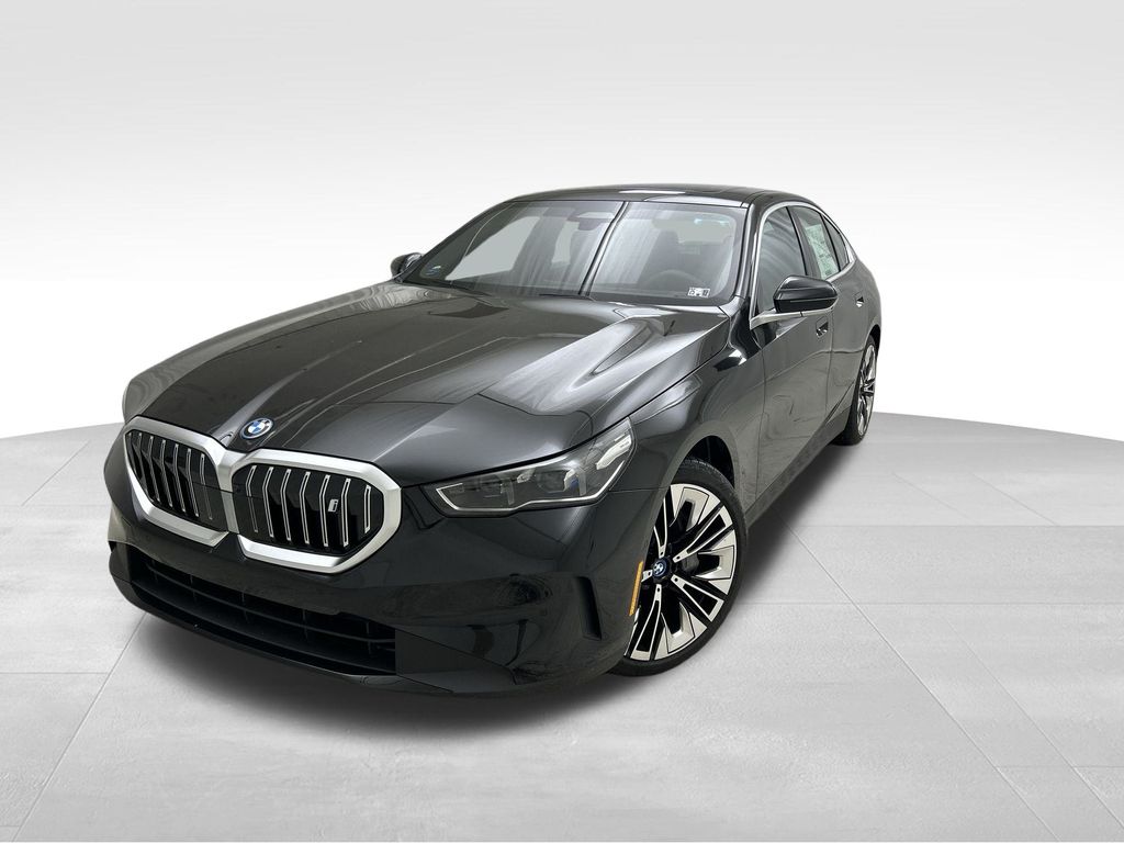 Vehicle image 2 of 29