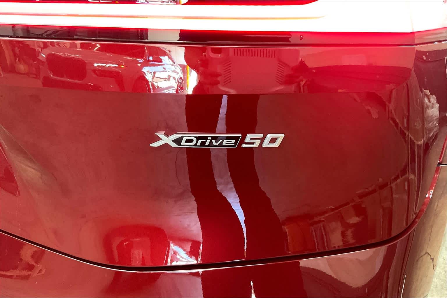 Vehicle image 11 of 33
