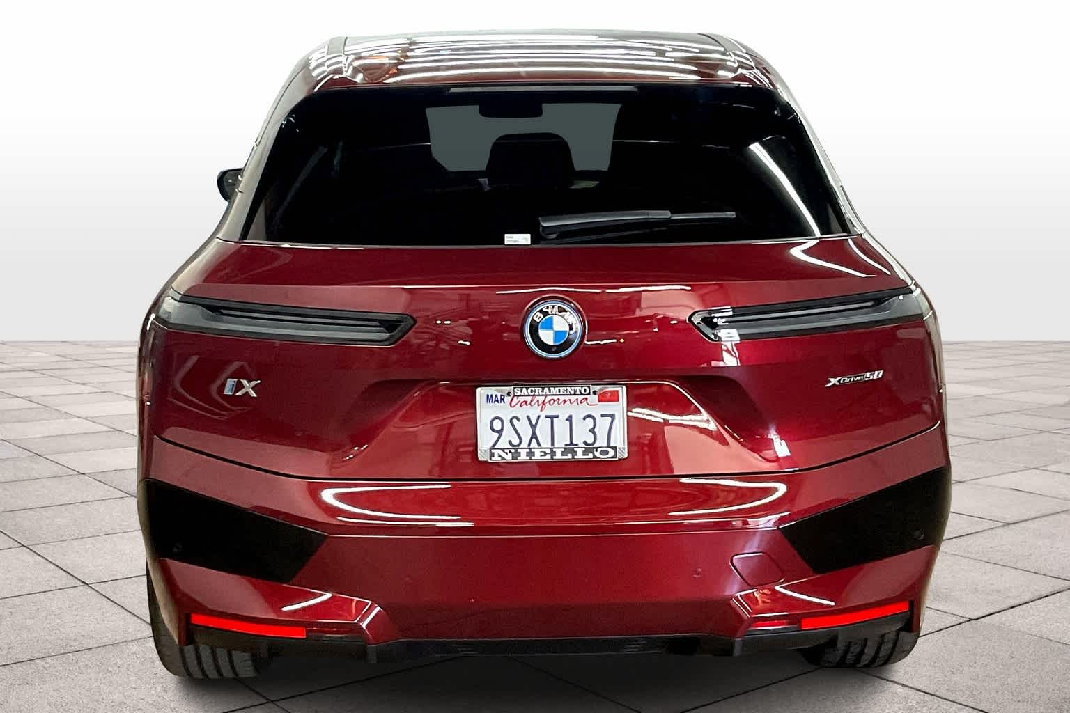 Vehicle image 5 of 33