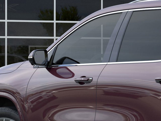 Vehicle image 22 of 24