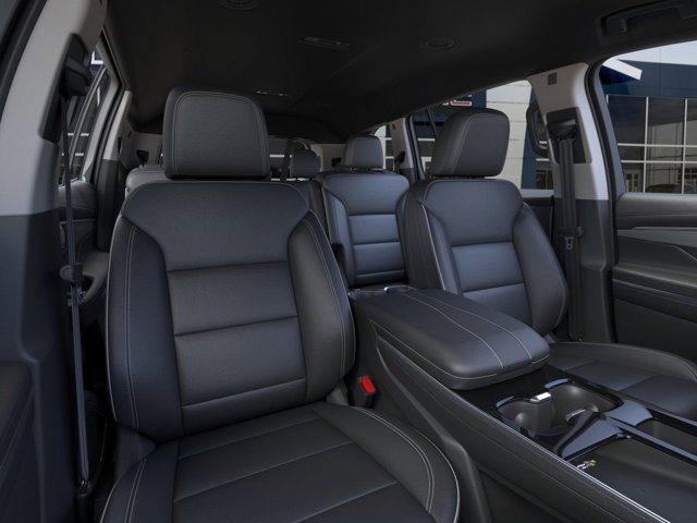 Vehicle image 10 of 24