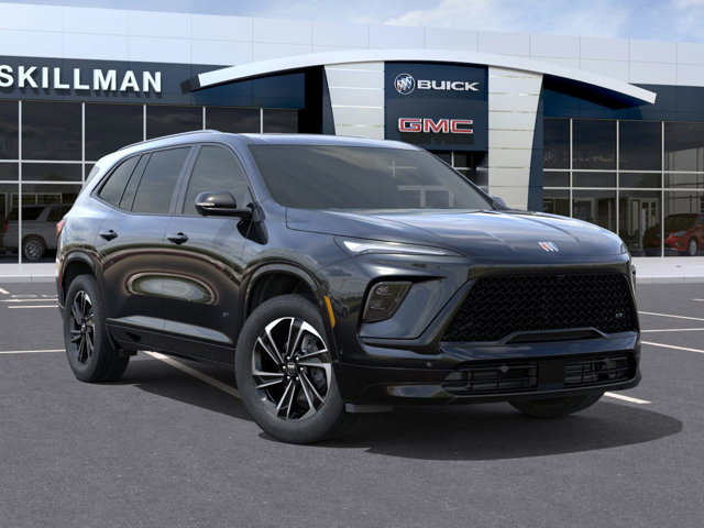 Vehicle image 4 of 24