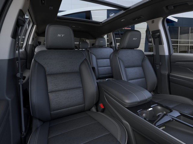 Vehicle image 11 of 24