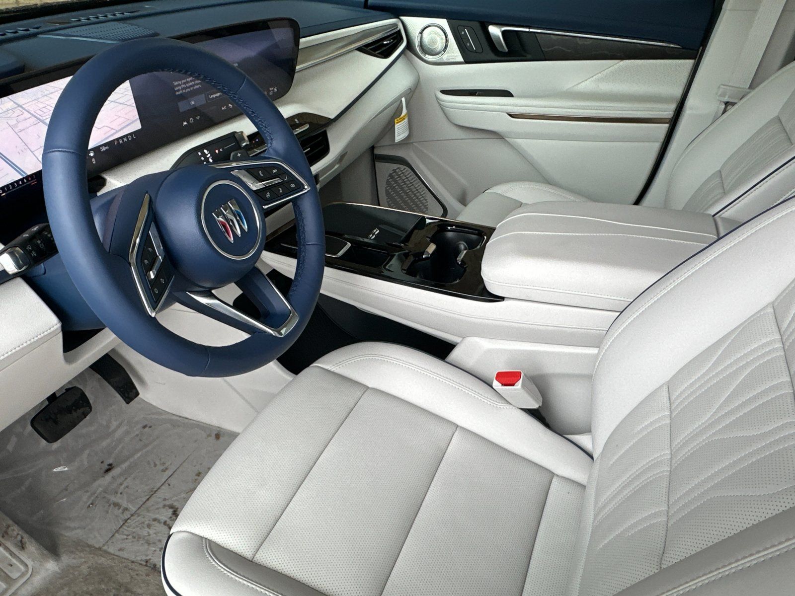 2025 Buick Enclave Avenir Image 18 of 29