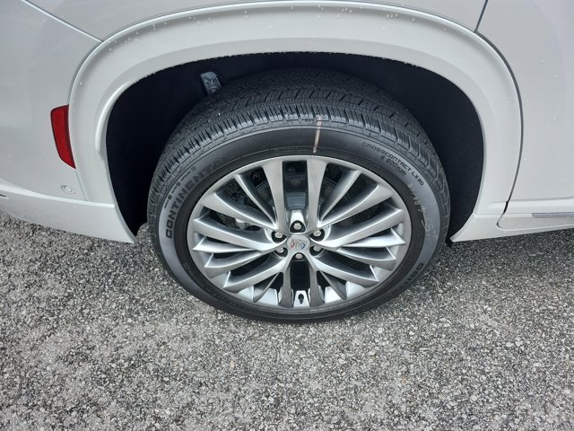Vehicle image 5 of 22