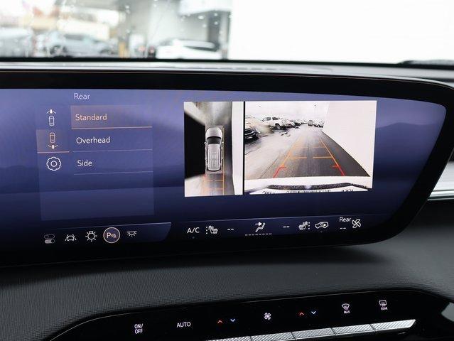 Vehicle image 47 of 63