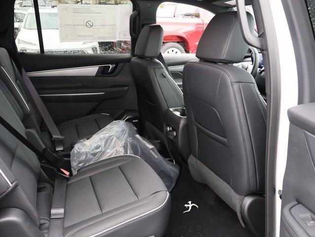 Vehicle image 35 of 63
