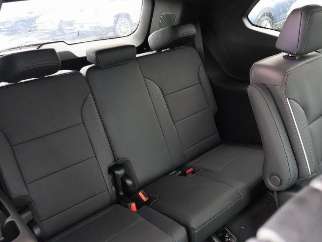 Vehicle image 37 of 63