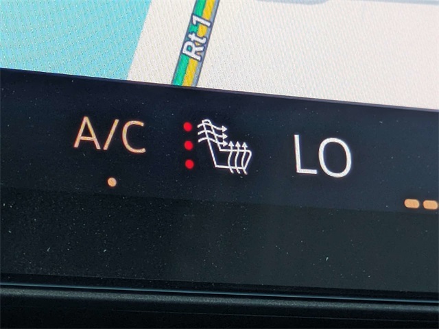 2025 Buick Enclave Preferred Image 15 of 31