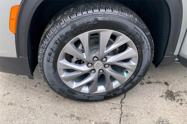 Vehicle image 11 of 13