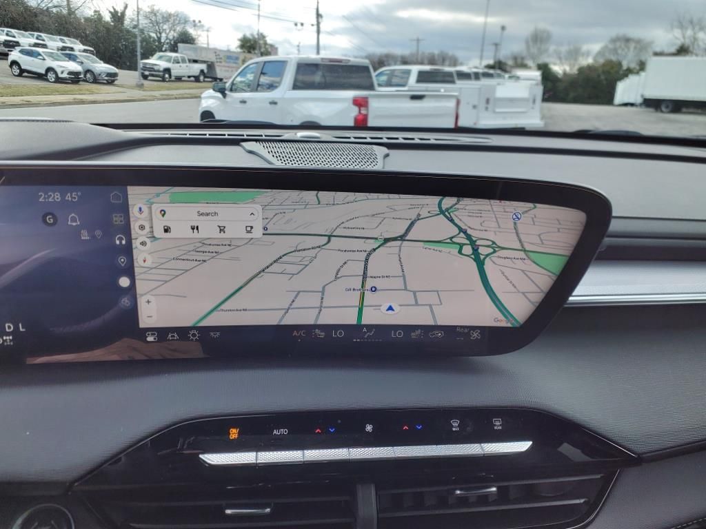 2025 Buick Enclave Sport Touring Image 13 of 16