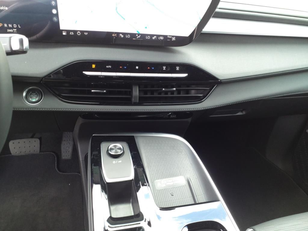 2025 Buick Enclave Sport Touring Image 15 of 16