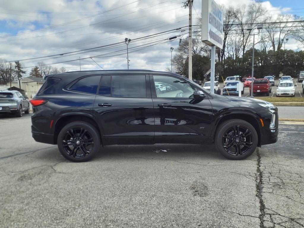 2025 Buick Enclave Sport Touring Image 2 of 16