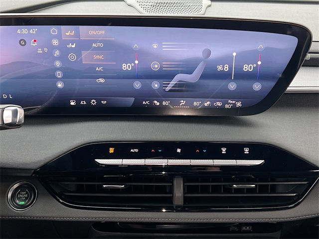 Vehicle image 11 of 21