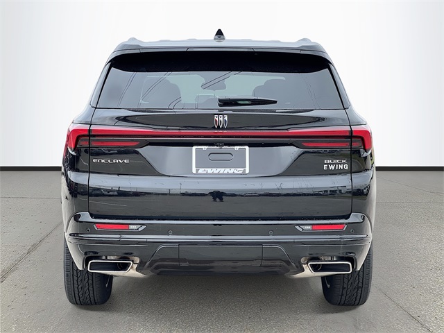 Vehicle image 4 of 21