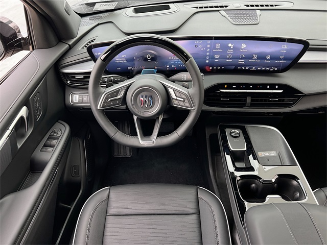 Vehicle image 16 of 21