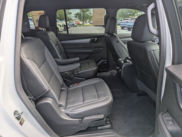 Vehicle image 15 of 27