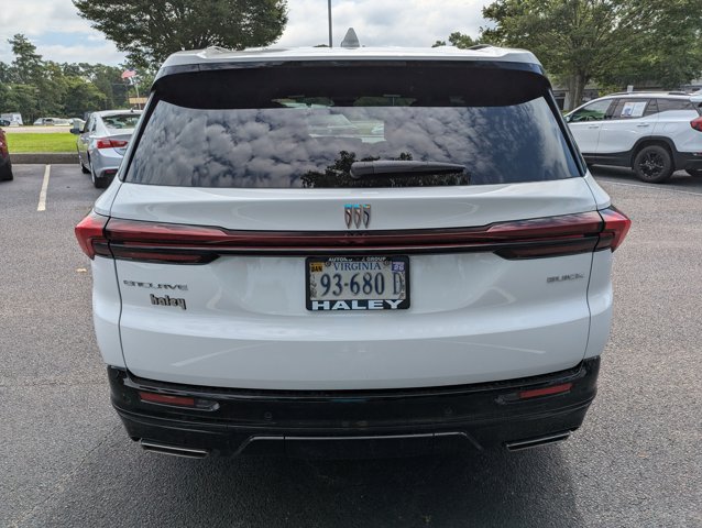 Vehicle image 6 of 27