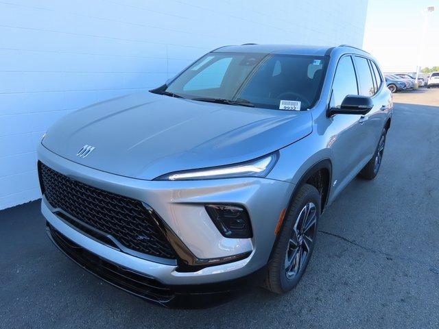 Vehicle image 2 of 59