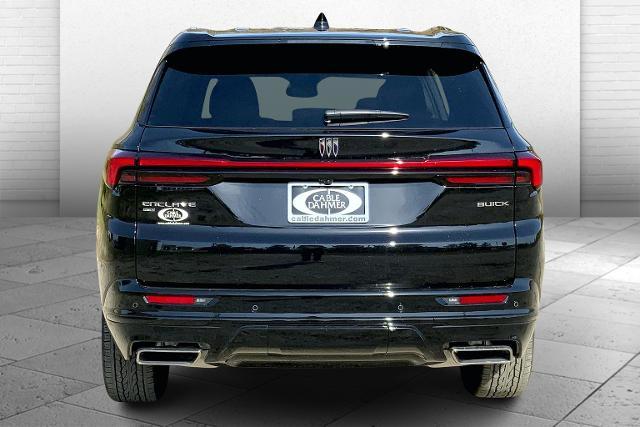 Vehicle image 11 of 38