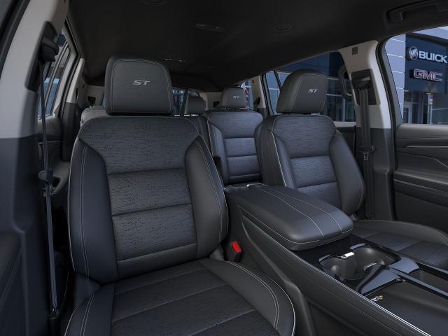 Vehicle image 16 of 38