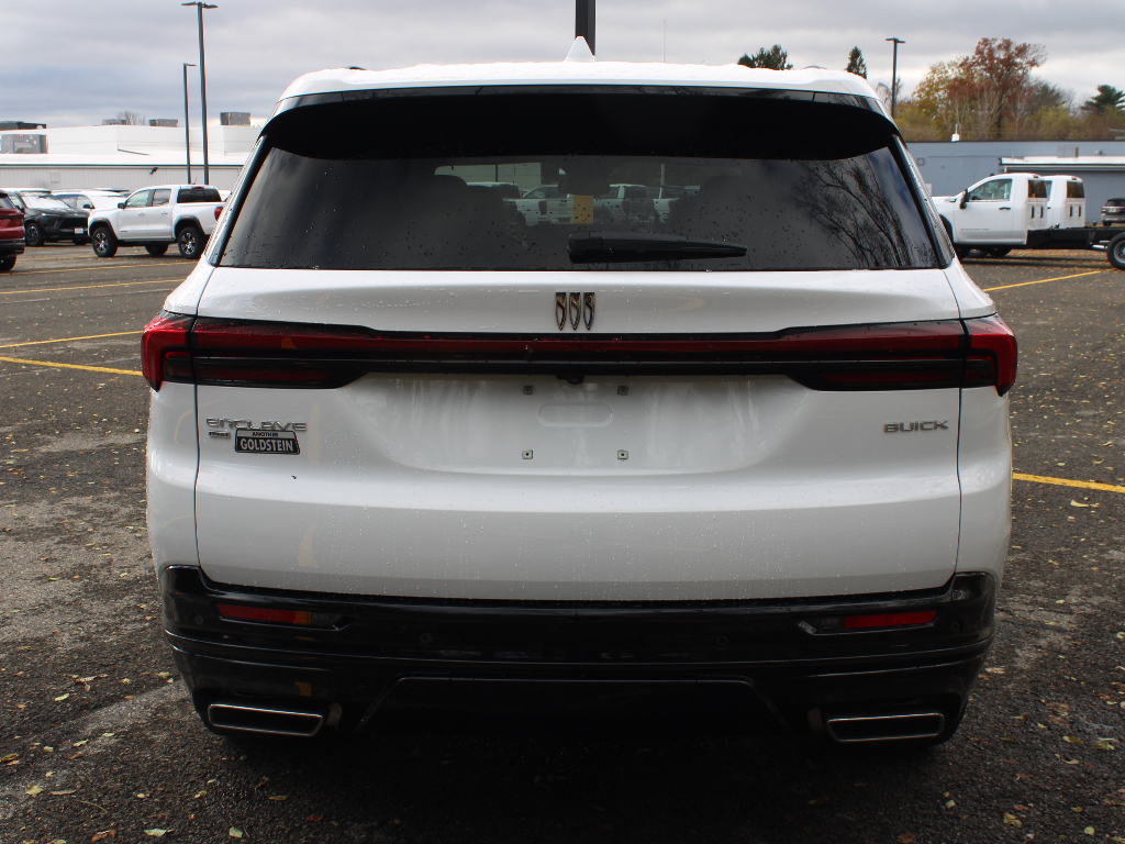 2025 Buick Enclave Sport Touring Image 6 of 39