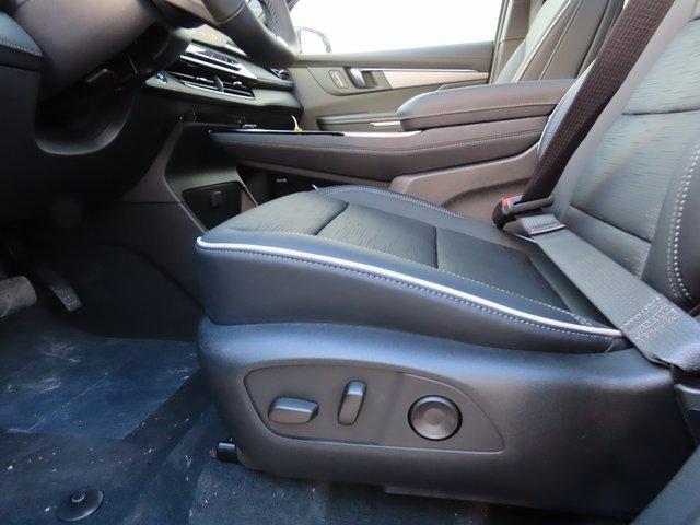 Vehicle image 33 of 85