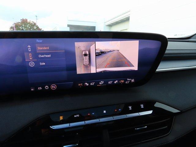 Vehicle image 41 of 85