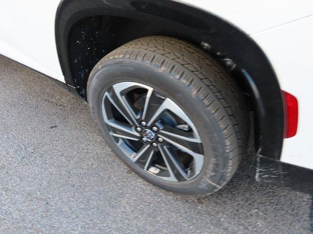 Vehicle image 84 of 85