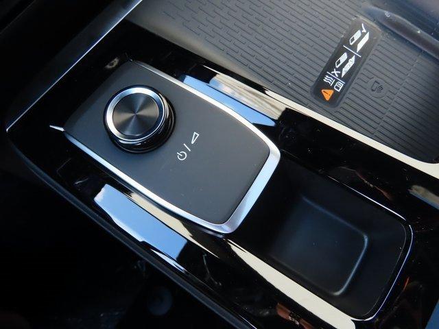 Vehicle image 50 of 85