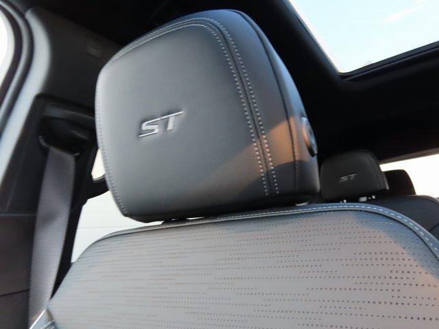 Vehicle image 53 of 85