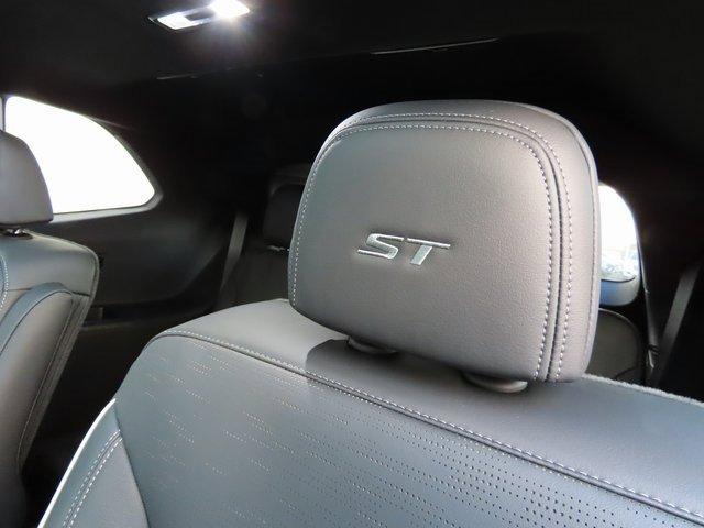 Vehicle image 39 of 85