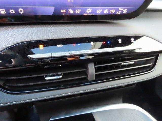 Vehicle image 44 of 85
