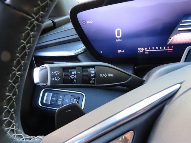 Vehicle image 61 of 85