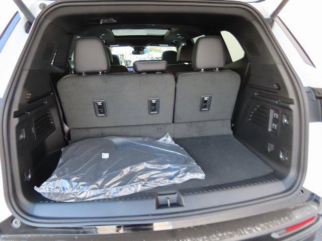 Vehicle image 77 of 85