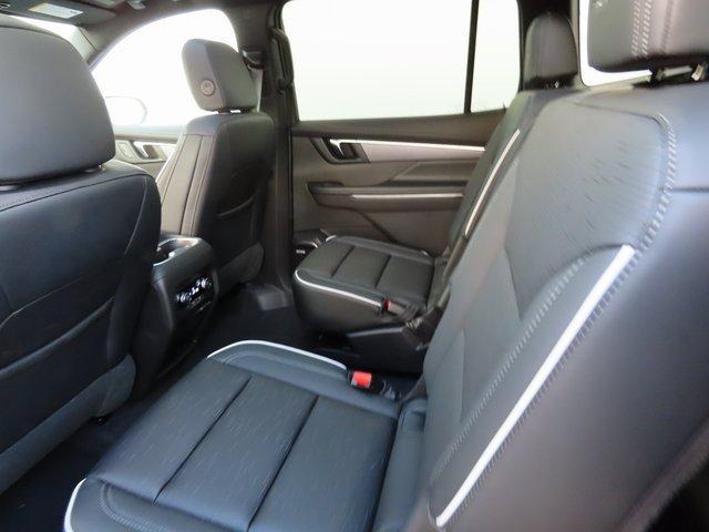 Vehicle image 34 of 85
