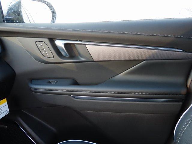Vehicle image 54 of 85