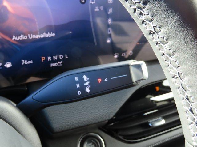 Vehicle image 51 of 85
