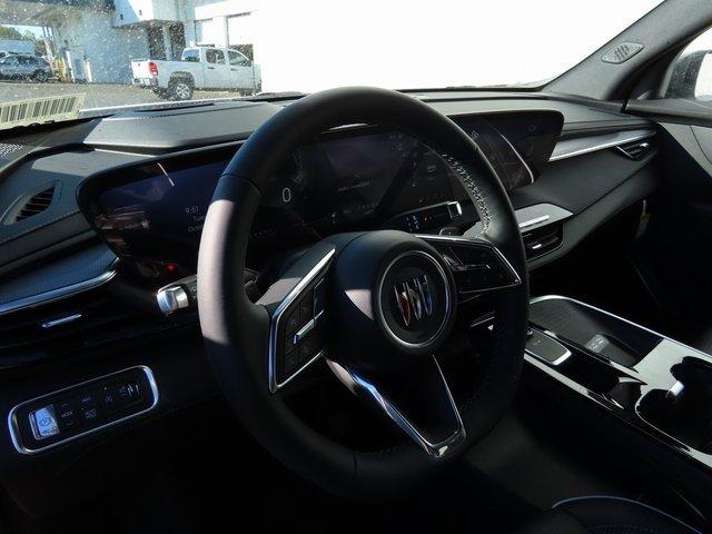Vehicle image 32 of 85